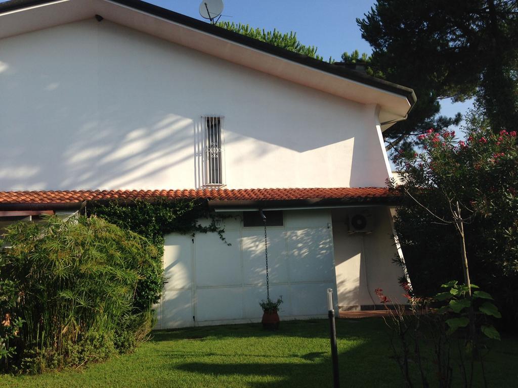 Holiday Home Villetta Cinquale Exterior photo