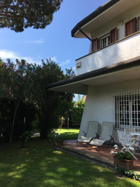 Holiday Home Villetta Cinquale Exterior photo